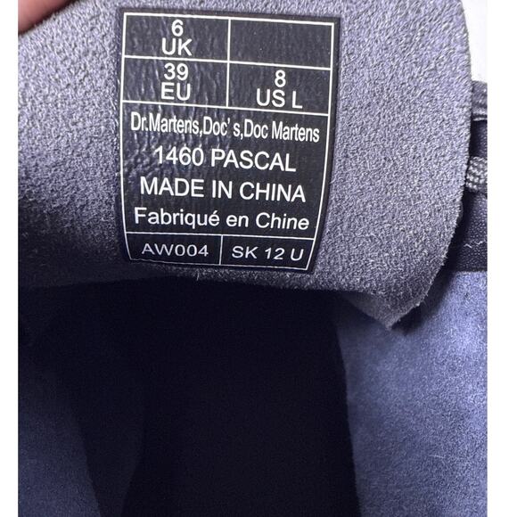 Dr. Martens 1460 Pascal Boots Wild Hearts Printed Womens US 8 Black Leather Pink - Picture 12 of 13